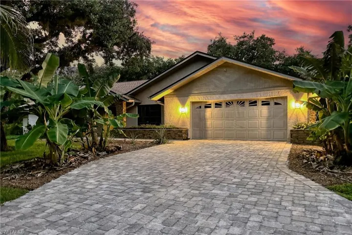 View of front of house featuring a garage