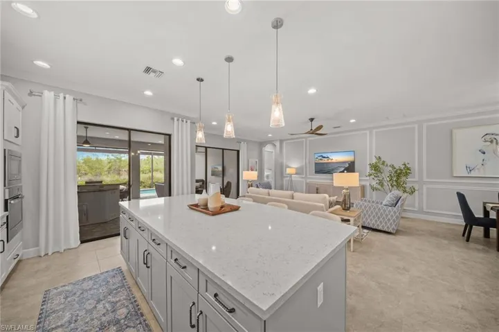 8879 Vaccaro Ct, Naples, Florida 34119