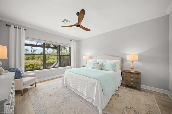 8879 Vaccaro Ct, Naples, Florida 34119