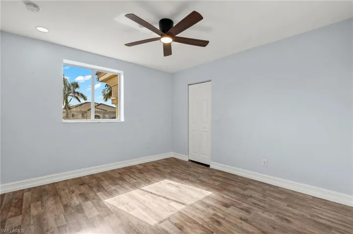 8390  Sumner  AVE, Fort Myers, FL 33908