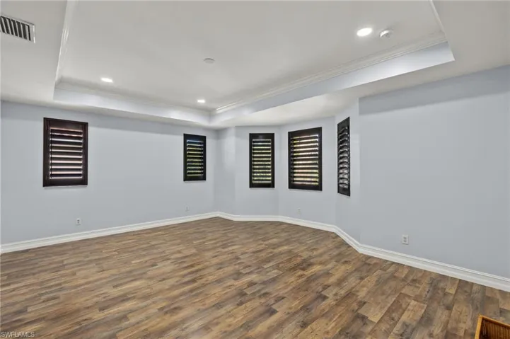 8390  Sumner  AVE, Fort Myers, FL 33908