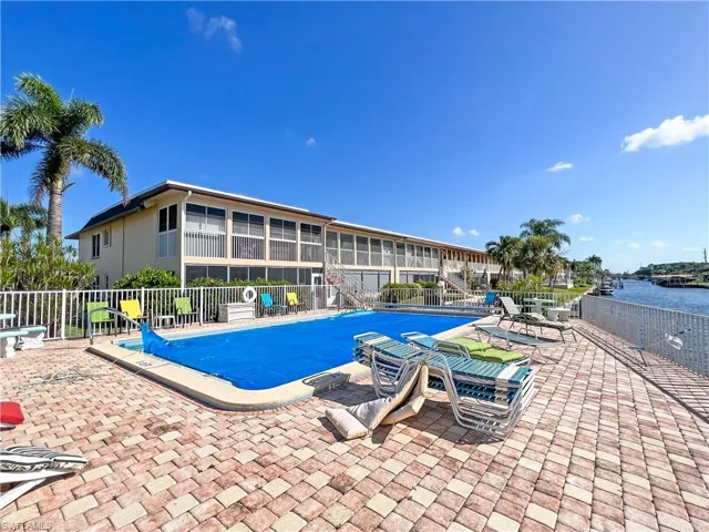 1206 SE 46th  ST, Cape Coral, FL 33904