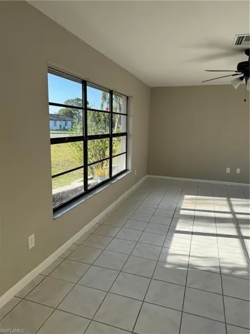 276 Ground Dove Cir, Lehigh Acres Fl 33936