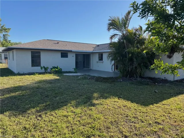 276 Ground Dove Cir, Lehigh Acres Fl 33936