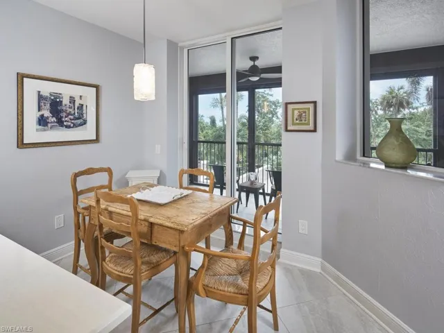 Morning Room - Eat in Kitchen