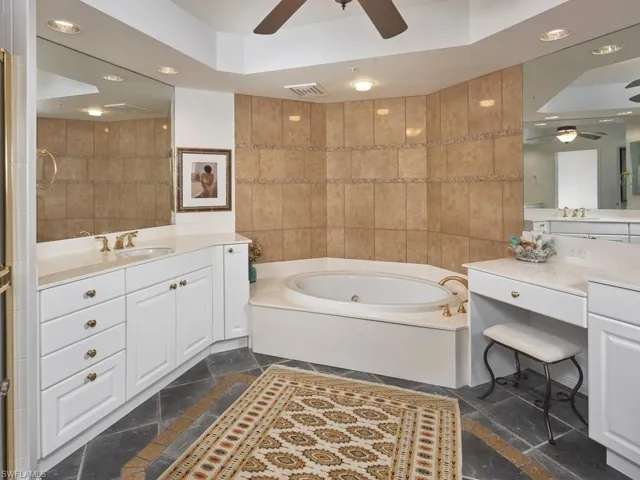 7225 Pelican Bay Blvd 203, Naples, Florida 34108