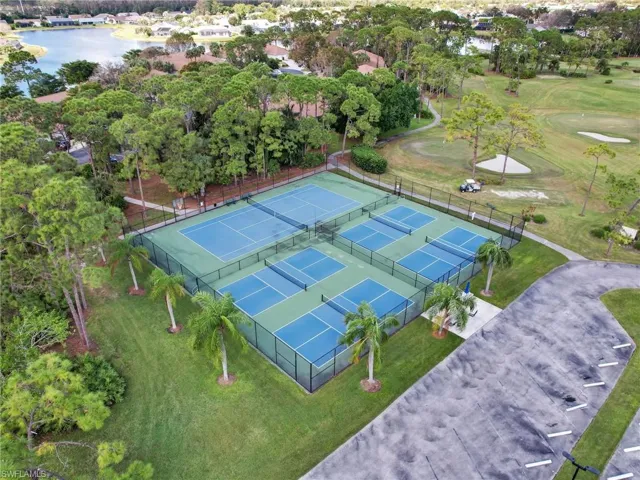 Tennis & Pickleball Courts