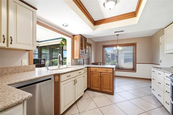 120 Fleur De Lis Ln, Naples, Florida 34112