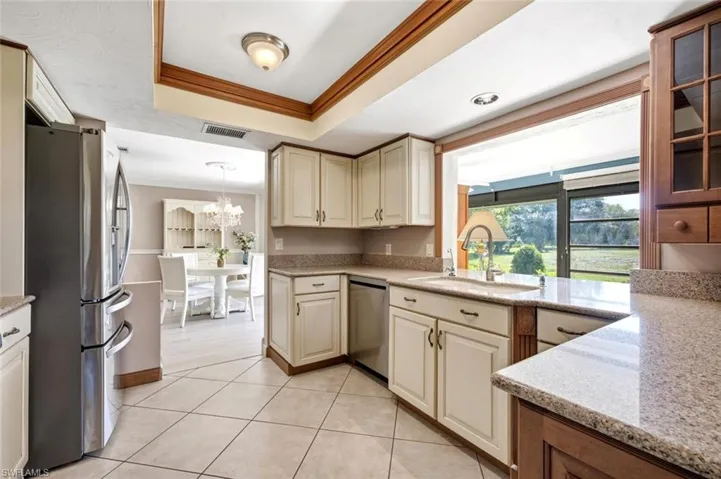 120 Fleur De Lis Ln, Naples, Florida 34112