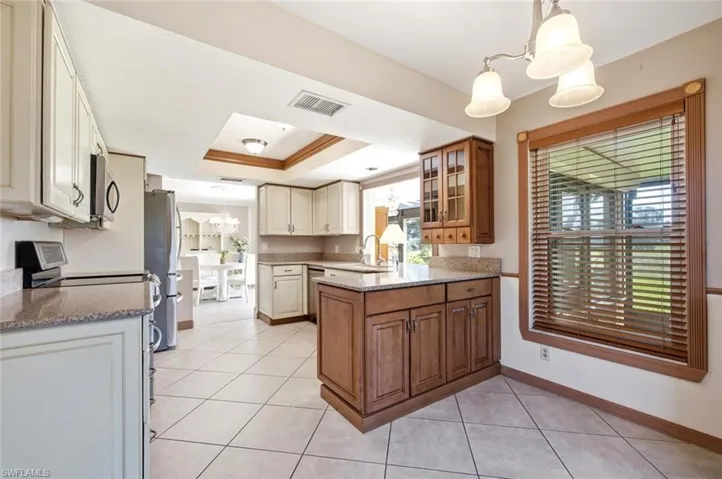 120 Fleur De Lis Ln, Naples, Florida 34112
