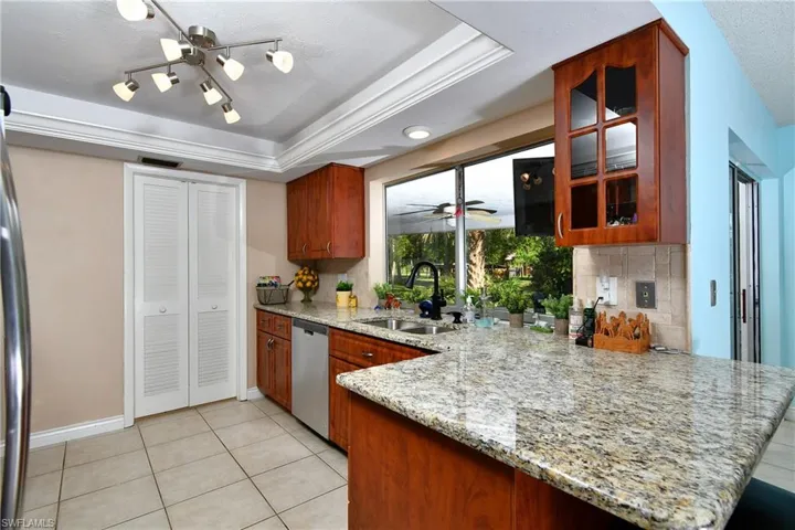 Tray Ceiling and New Countertop