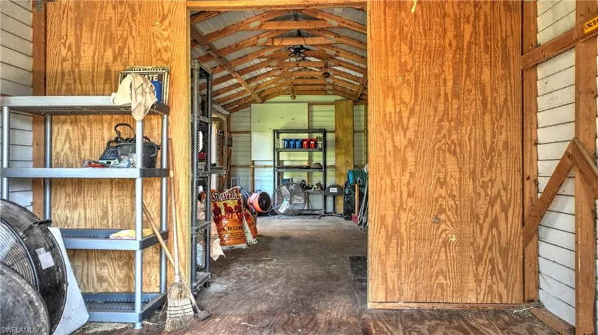 feed room