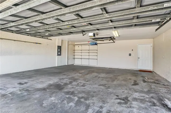 2000 Nw 4th St, Cape Coral, Florida 33993