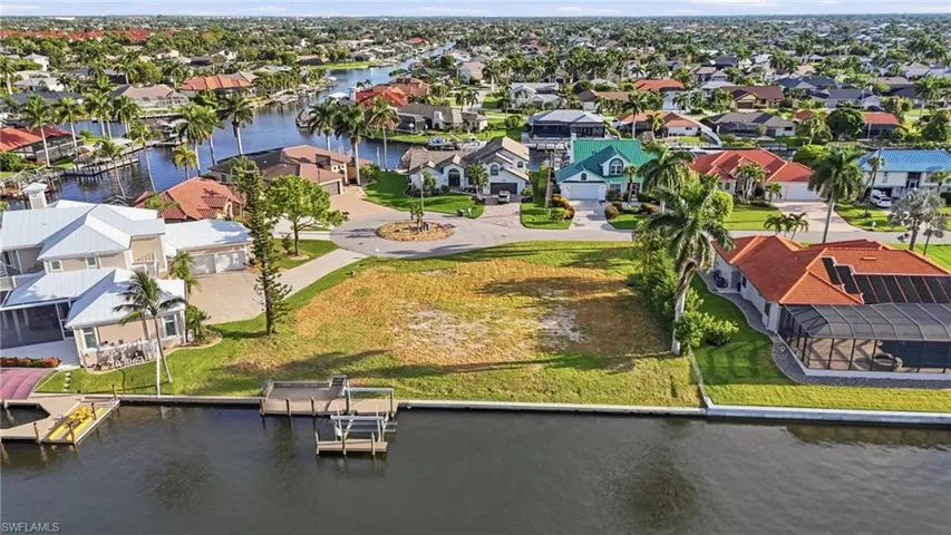 1230 Sw 53rd Ter, Cape Coral, Florida 33914