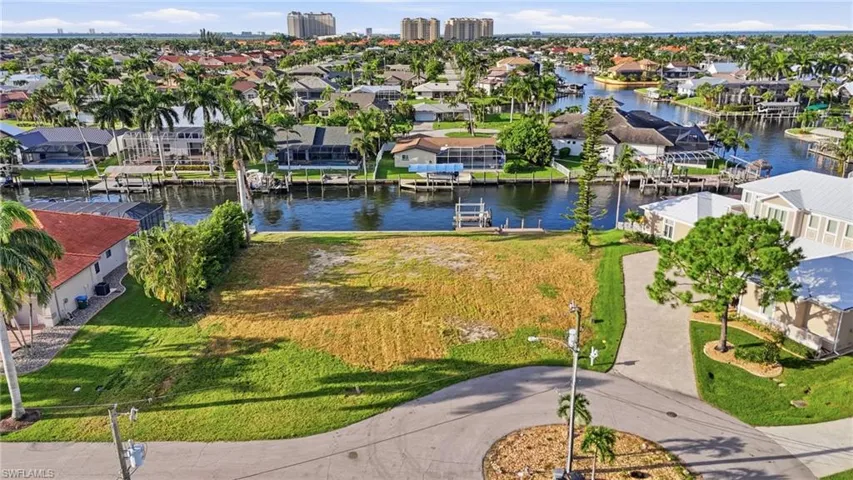 1230 Sw 53rd Ter, Cape Coral, Florida 33914