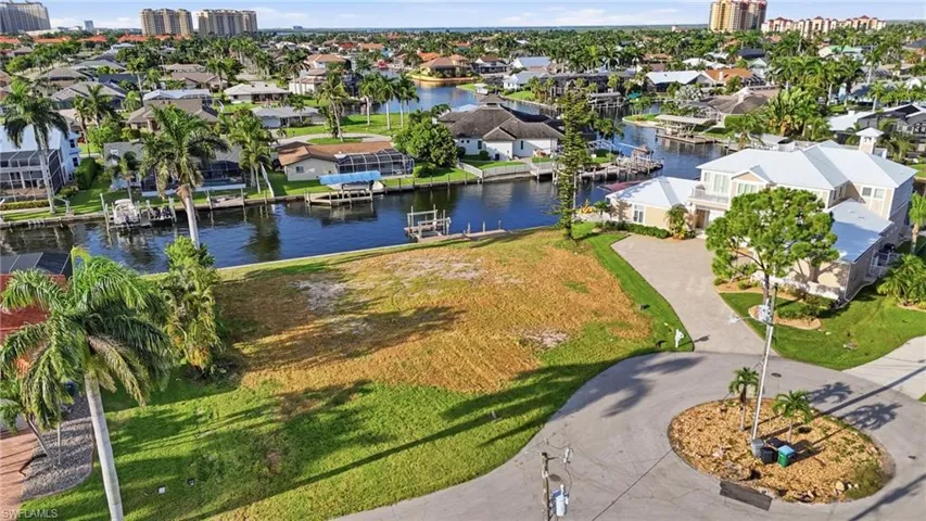1230 Sw 53rd Ter, Cape Coral, Florida 33914