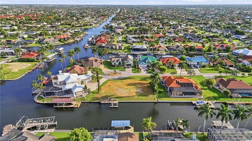 1230 Sw 53rd Ter, Cape Coral, Florida 33914