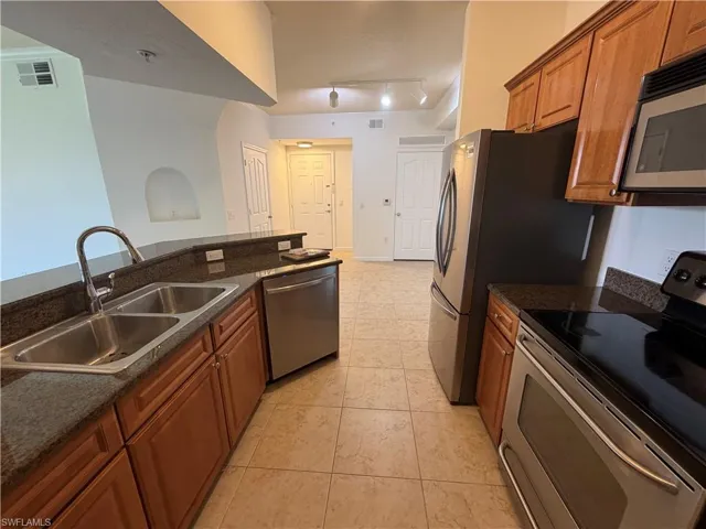 12970 Positano Cir 306, Naples, Florida 34105