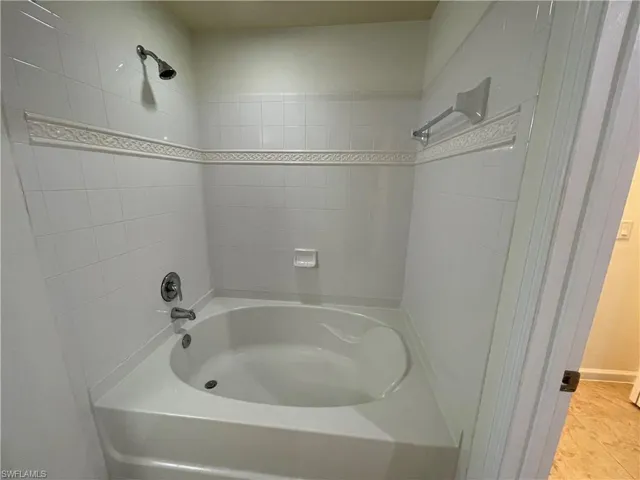 12970 Positano Cir 306, Naples, Florida 34105