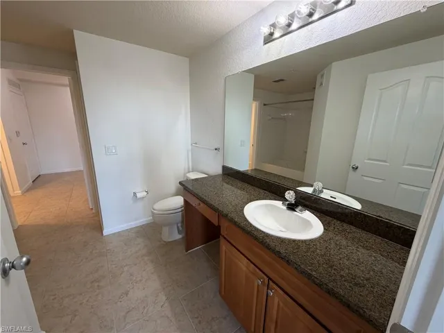 12970 Positano Cir 306, Naples, Florida 34105