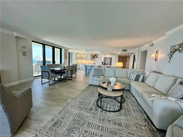 10951 Gulfshore Dr # 1405, Naples, Florida 34108