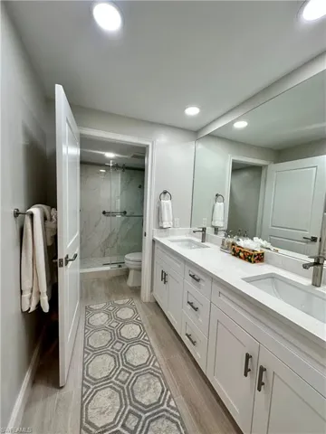 10951 Gulfshore Dr # 1405, Naples, Florida 34108