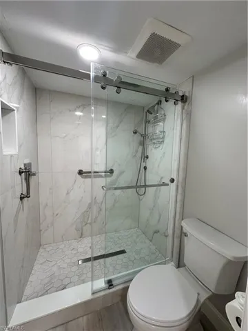 10951 Gulfshore Dr # 1405, Naples, Florida 34108