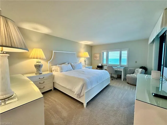 10951 Gulfshore Dr # 1405, Naples, Florida 34108