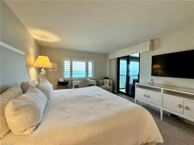 10951 Gulfshore Dr # 1405, Naples, Florida 34108