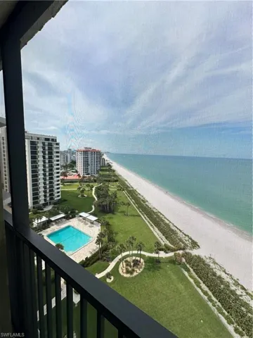 10951 Gulfshore Dr # 1405, Naples, Florida 34108