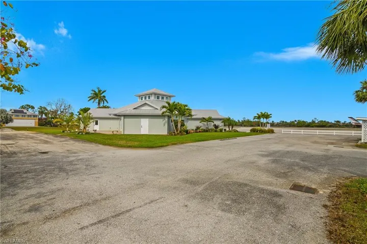 4017 Skyway Dr, Naples, Florida 34112