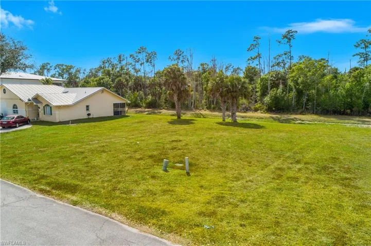 4017 Skyway Dr, Naples, Florida 34112