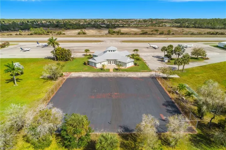 4017 Skyway Dr, Naples, Florida 34112
