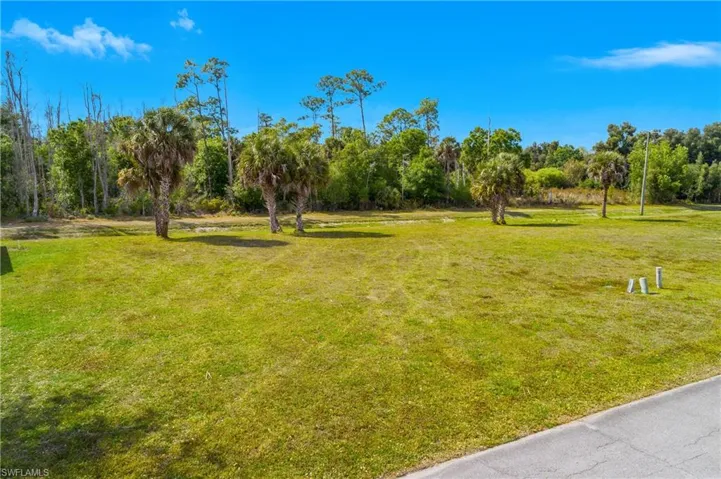 4017 Skyway Dr, Naples, Florida 34112