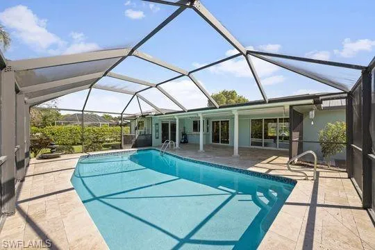 9757 Berkshire St, Naples, Florida 34109