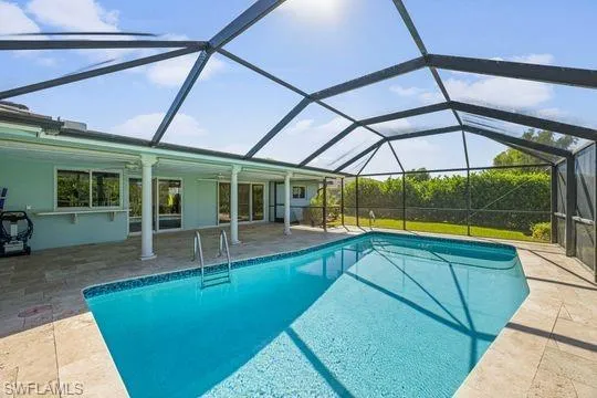 9757 Berkshire St, Naples, Florida 34109