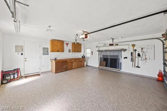 9757 Berkshire St, Naples, Florida 34109