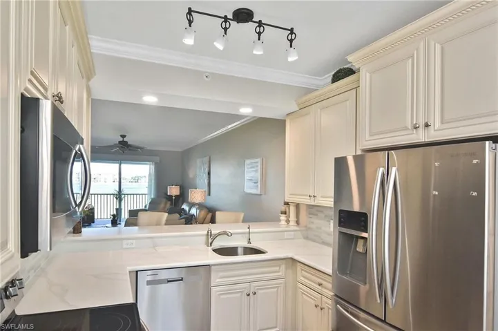 10450 Washingtonia Palm Way 1425, Fort Myers, Florida 33966