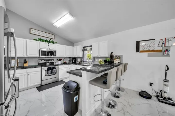 Breakfast bar seating