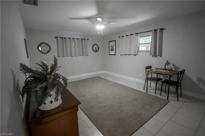 238  Connecticut  AVE, Fort Myers, FL 33905