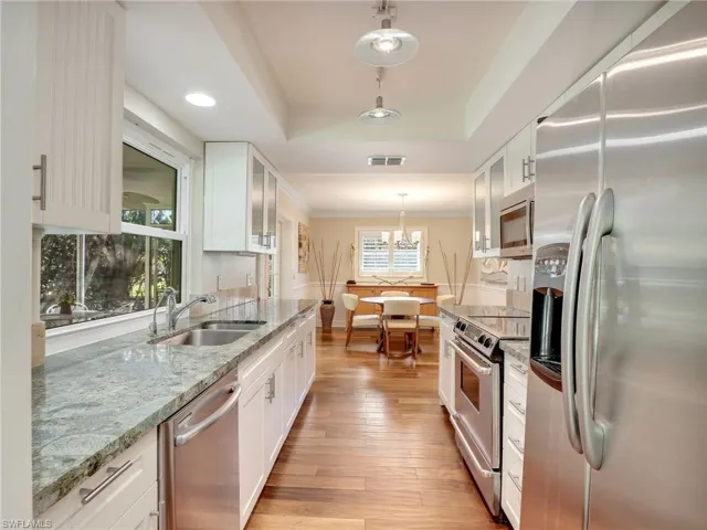 4581  Lakewood  BLVD, Naples, FL 34112