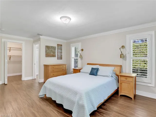 4581  Lakewood  BLVD, Naples, FL 34112