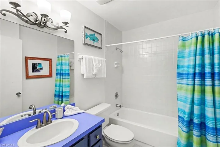 BLUE BAYOU A:  GUEST BATH