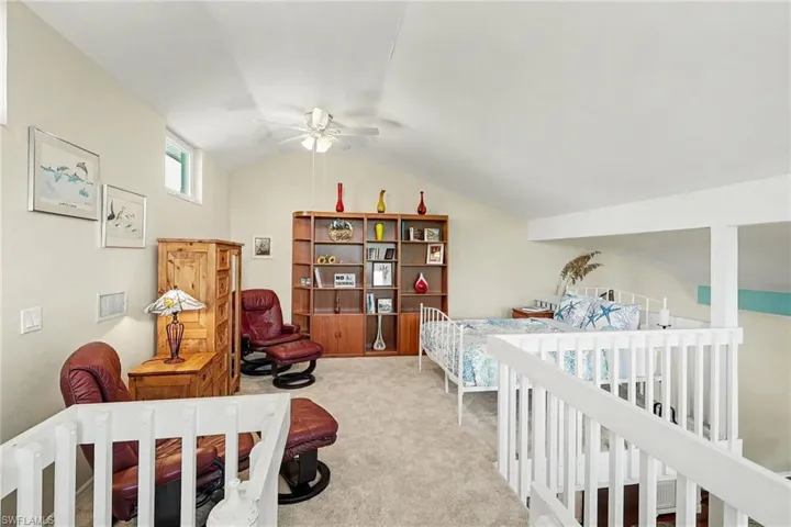 BLUE BAYOU B:  BIG CARPETED LOFT AREA.  3 CLERESTORY WINDOWS.