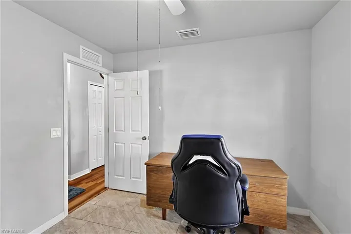 1904 Nw Embers Ter, Cape Coral, Florida 33993