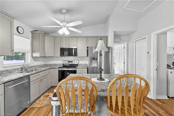 1904 Nw Embers Ter, Cape Coral, Florida 33993