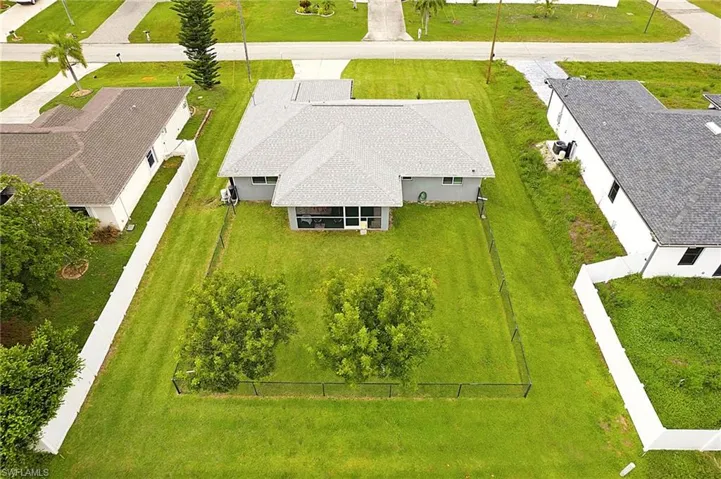 1904 Nw Embers Ter, Cape Coral, Florida 33993