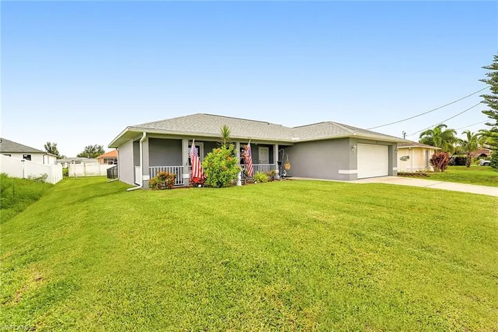 1904 Nw Embers Ter, Cape Coral, Florida 33993