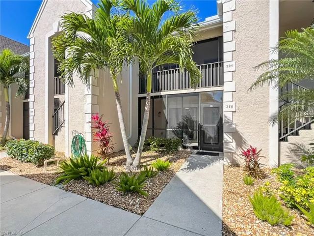 Front entry with new sliders on front lanai