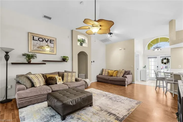1411 Se 18th Ter, Cape Coral, Florida 33990